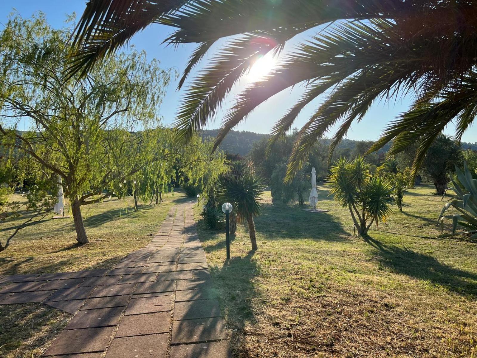 הוילה פסקיצ'י La Piana Di Calena מראה חיצוני תמונה